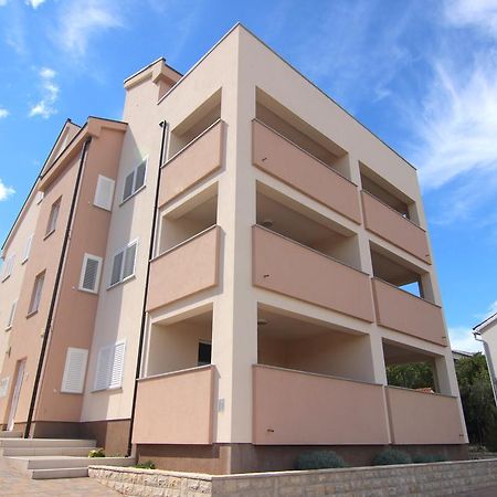 Apartments Augustin Đảo Pag Ngoại thất bức ảnh