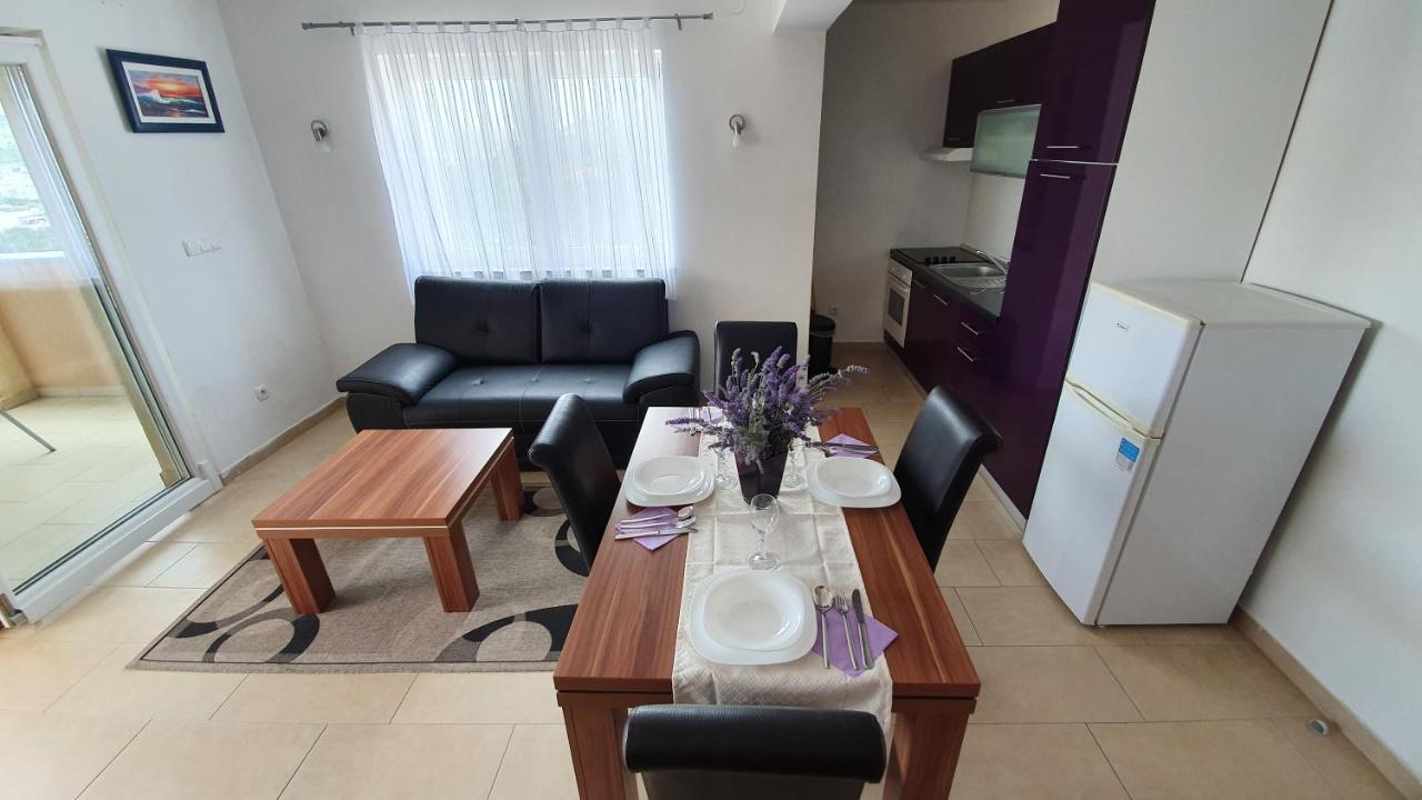 Apartments Augustin Đảo Pag Ngoại thất bức ảnh