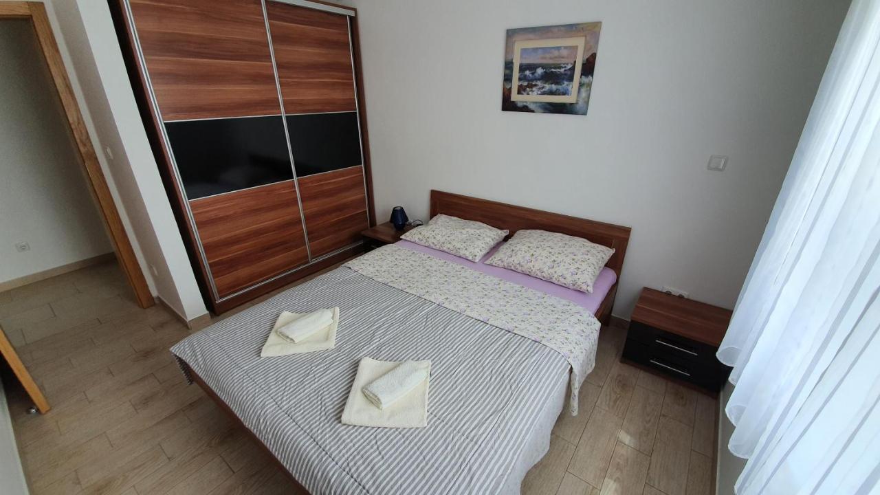 Apartments Augustin Đảo Pag Ngoại thất bức ảnh