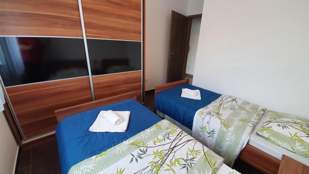 Apartments Augustin Đảo Pag Ngoại thất bức ảnh