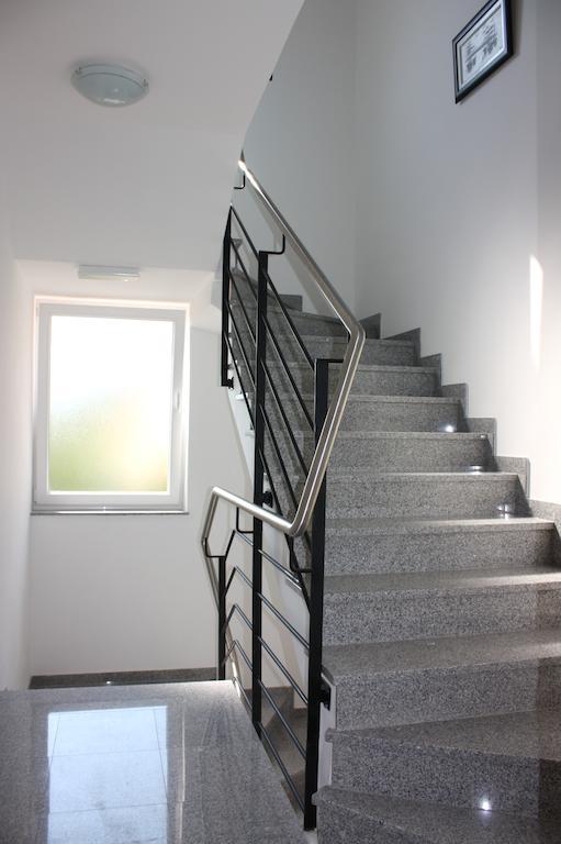Apartments Augustin Đảo Pag Ngoại thất bức ảnh