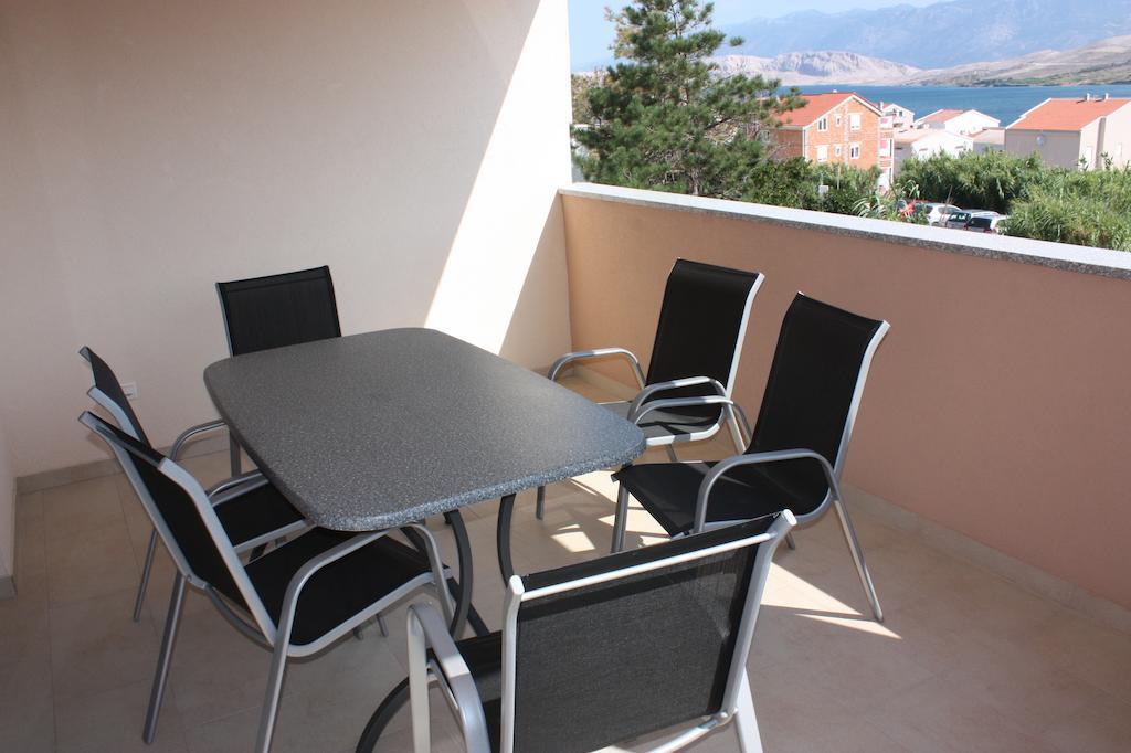 Apartments Augustin Đảo Pag Phòng bức ảnh