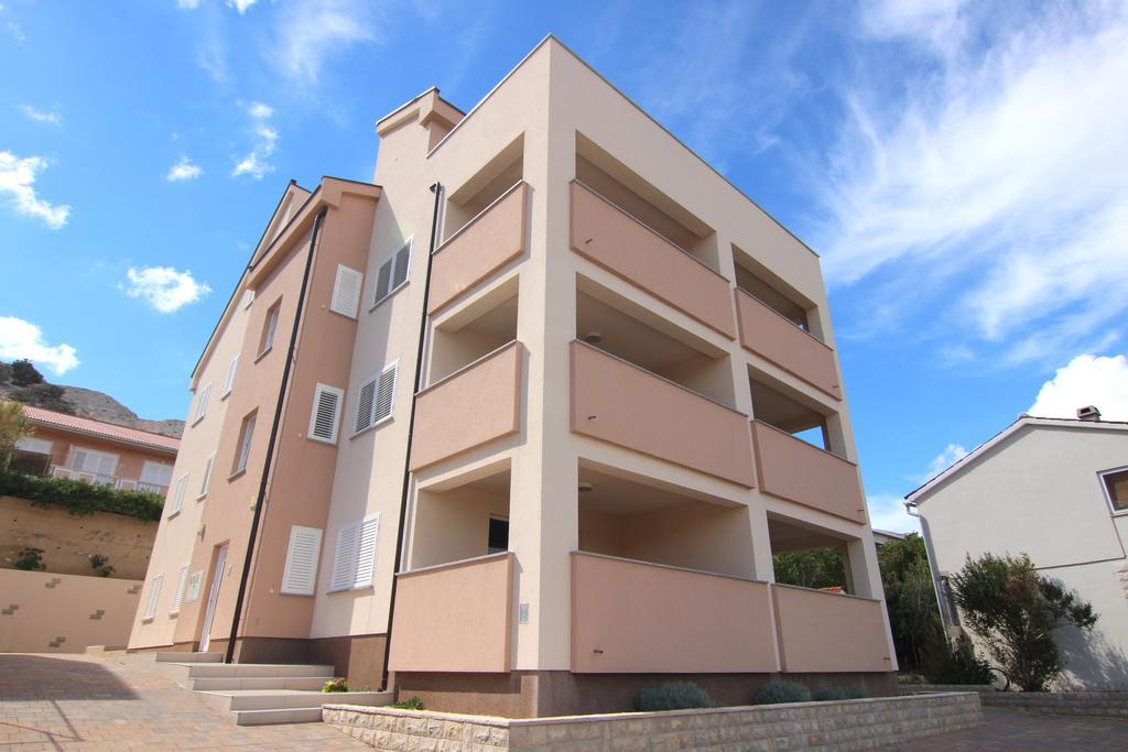 Apartments Augustin Đảo Pag Ngoại thất bức ảnh